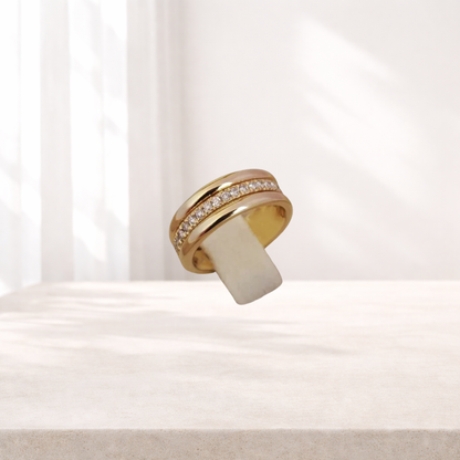 THEA™ – Crafted for the Moment