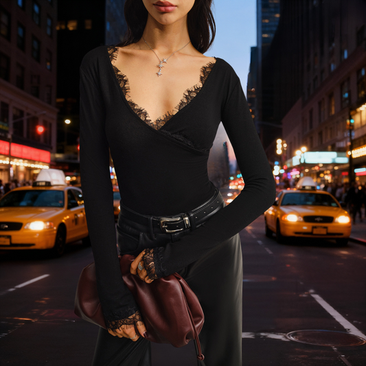 LIVIA™ | elegant yet modern, ideal for cocktail wear