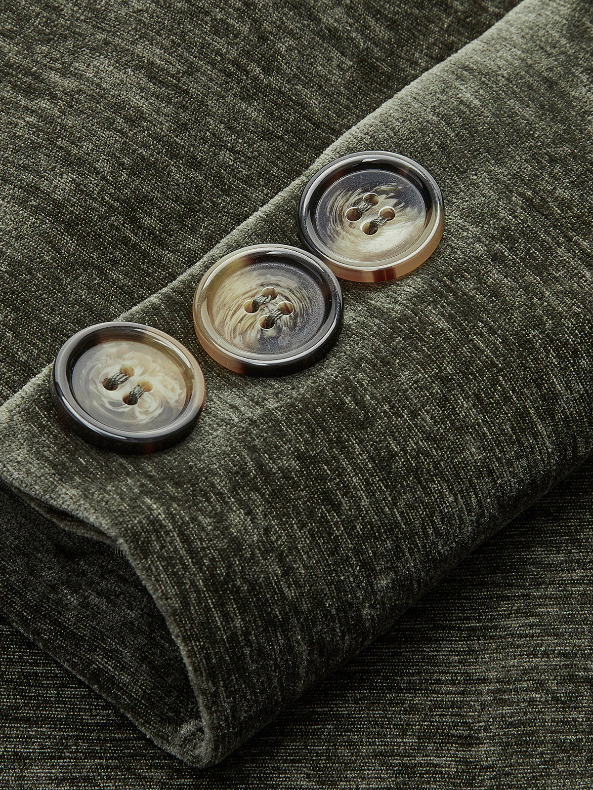 ZÉA™ | bold and edgy, a true statement piece