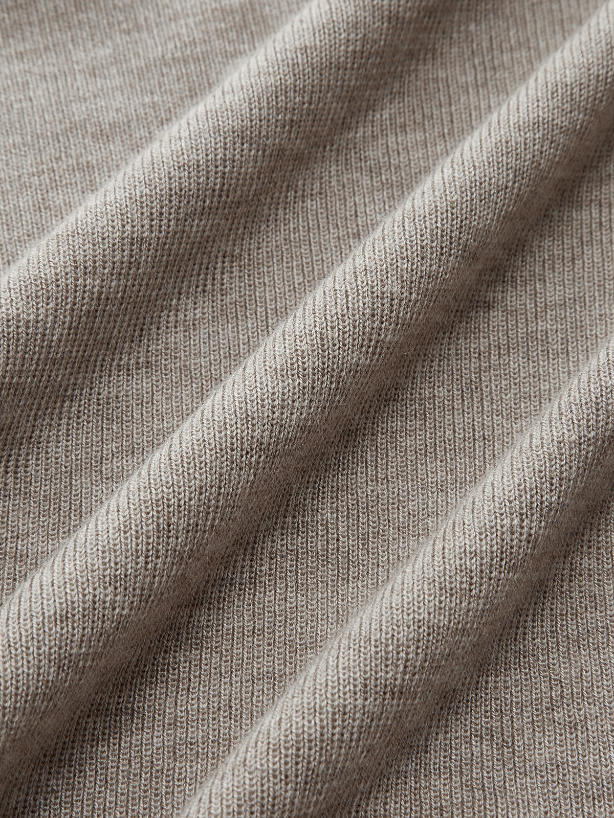 AVÉA™ | modern grace, minimal yet radiant.