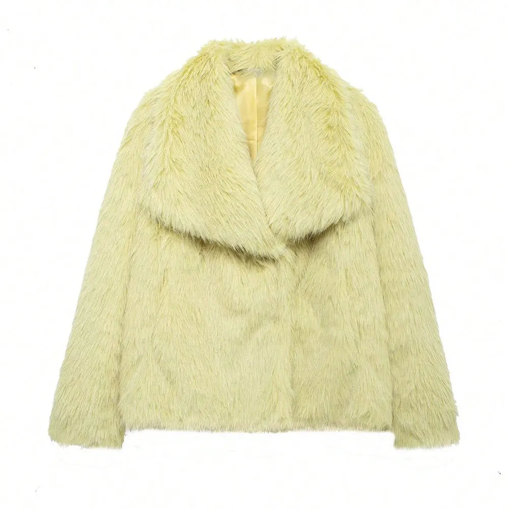 ALANA™ | Soft Glow Teddy Coat