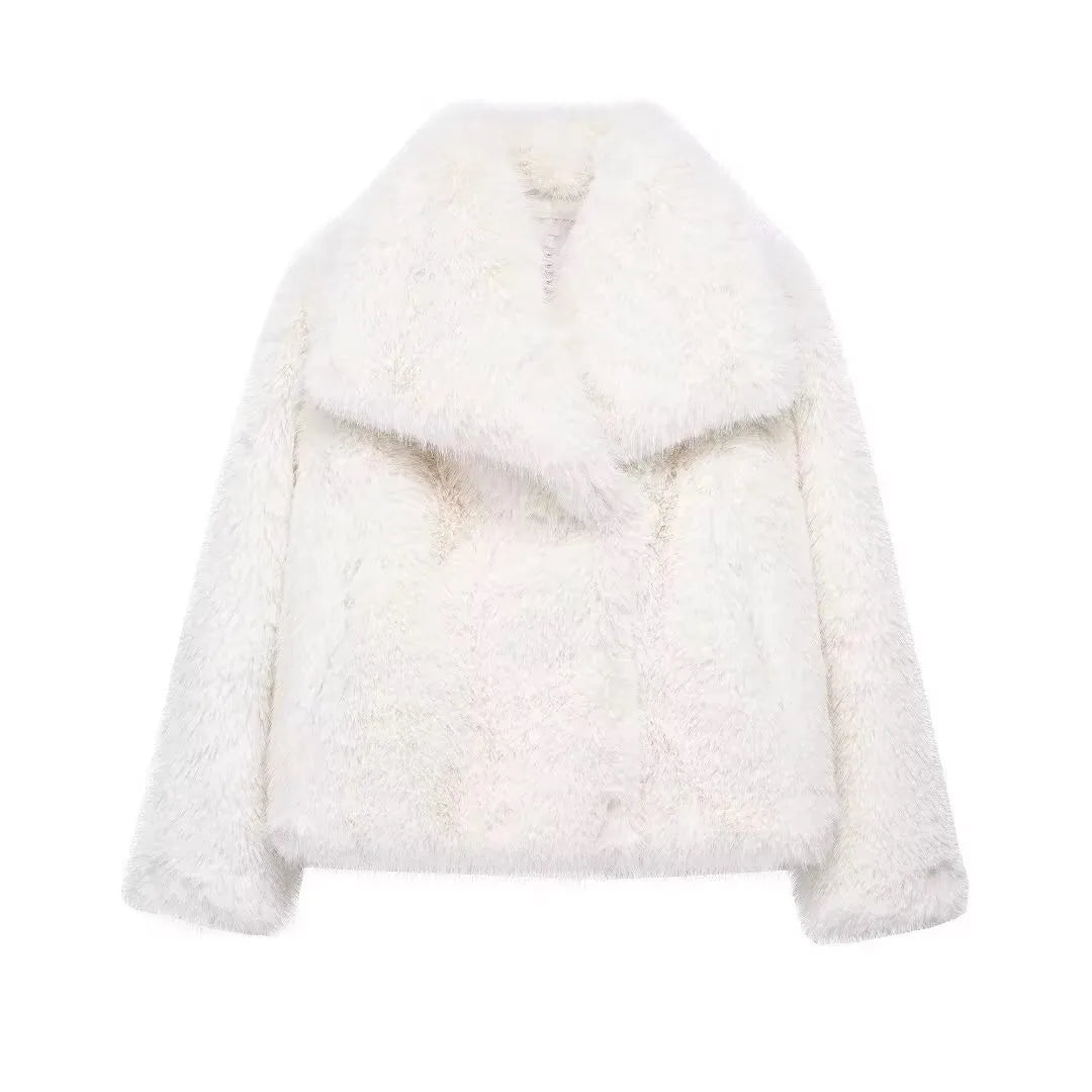 ALANA™ | Soft Glow Teddy Coat